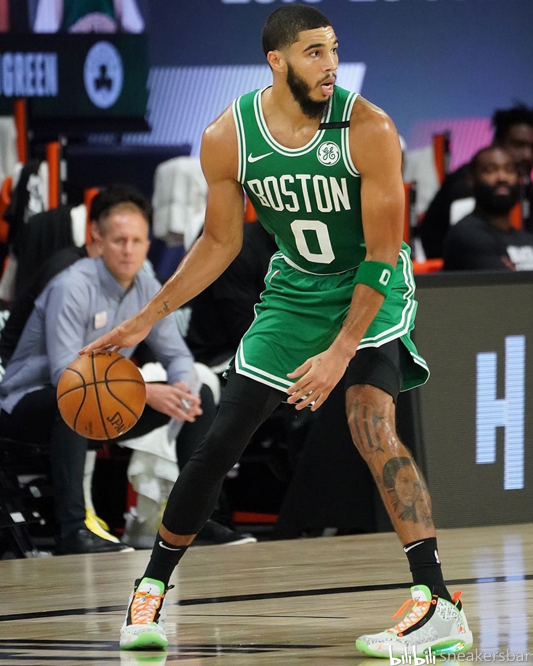 球队整体的 球队整体的