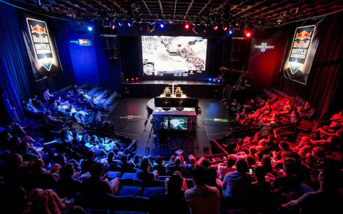 甲联赛中 甲联赛中