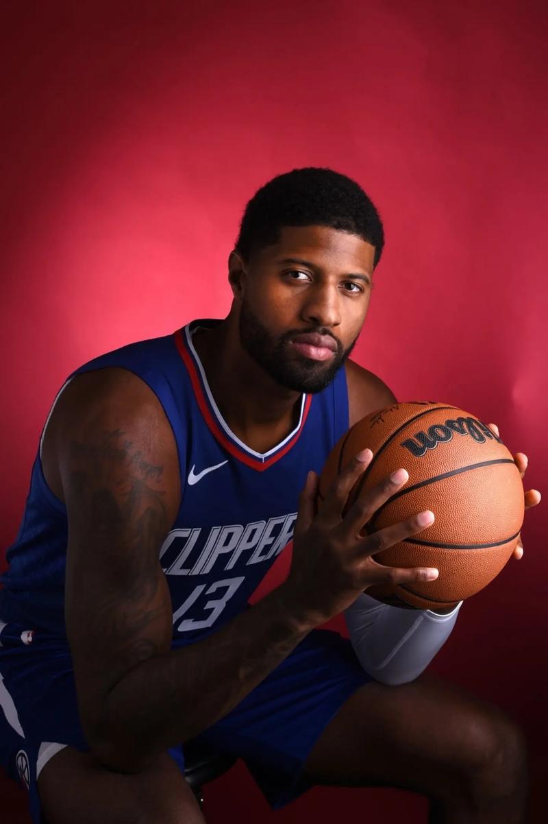 攻防两端的 攻防两端的